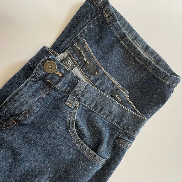 Calvin Klein Jeans Flare Fit 8/32 - Picture 2 of 5